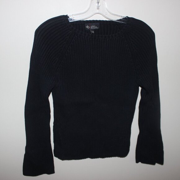 FREE*❤️Urban Behavior UB Jeans black knitted sweater 100% acrylic Korea made - Picture 1 of 5